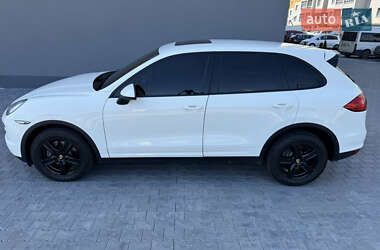 Внедорожник / Кроссовер Porsche Cayenne 2010 в 