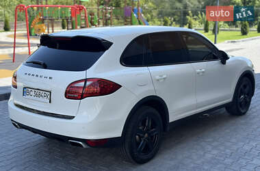 Внедорожник / Кроссовер Porsche Cayenne 2010 в 