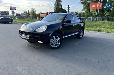 Внедорожник / Кроссовер Porsche Cayenne 2005 в 