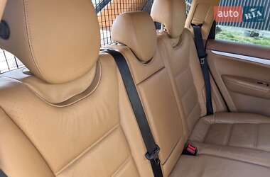 Внедорожник / Кроссовер Porsche Cayenne 2005 в 