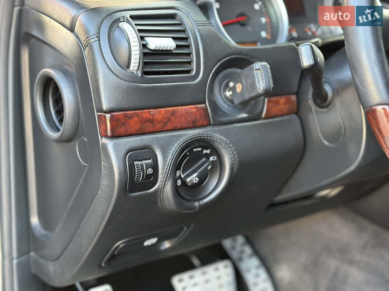 Внедорожник / Кроссовер Porsche Cayenne 2007 в Тернополе