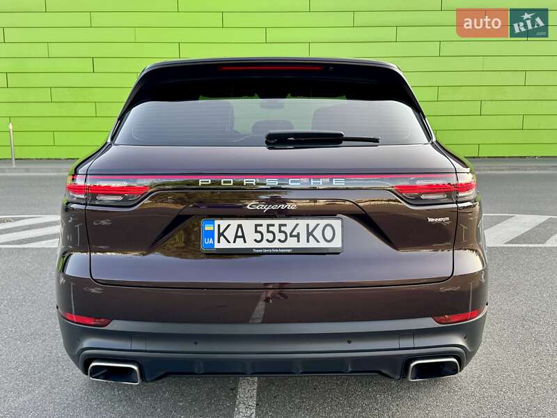 Позашляховик / Кросовер Porsche Cayenne 2018 в Києві