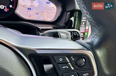 Внедорожник / Кроссовер Porsche Cayenne 2018 в 
