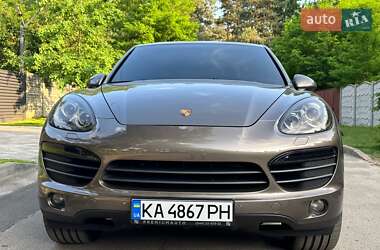 Внедорожник / Кроссовер Porsche Cayenne 2012 в 