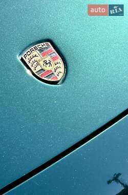 Внедорожник / Кроссовер Porsche Cayenne 2012 в 