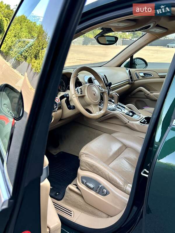 Внедорожник / Кроссовер Porsche Cayenne 2012 в Одессе фото 20 Внедорожник / Кроссовер Porsche Cayenne 2012 в Одессе