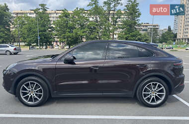 Внедорожник / Кроссовер Porsche Cayenne 2019 в 