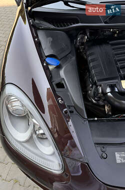 Внедорожник / Кроссовер Porsche Cayenne 2013 в 