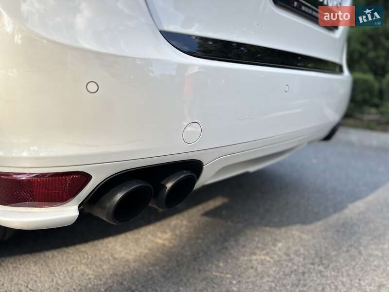 Внедорожник / Кроссовер Porsche Cayenne 2010 в Киеве