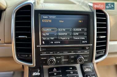 Позашляховик / Кросовер Porsche Cayenne 2010 в 
