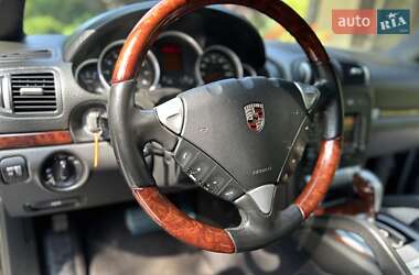 Внедорожник / Кроссовер Porsche Cayenne 2007 в 