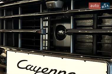 Внедорожник / Кроссовер Porsche Cayenne 2024 в 
