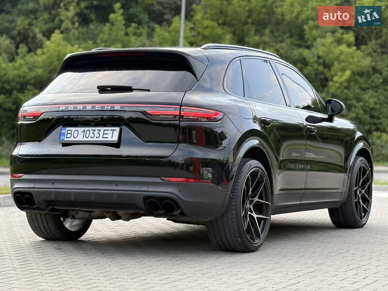 Внедорожник / Кроссовер Porsche Cayenne 2018 в Тернополе фото 2 Внедорожник / Кроссовер Porsche Cayenne 2018 в Тернополе