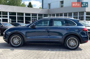 Позашляховик / Кросовер Porsche Cayenne 2012 в Житомирі
