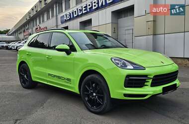 Внедорожник / Кроссовер Porsche Cayenne 2019 в 