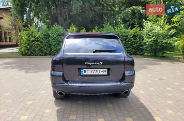 Позашляховик / Кросовер Porsche Cayenne 2004 в 