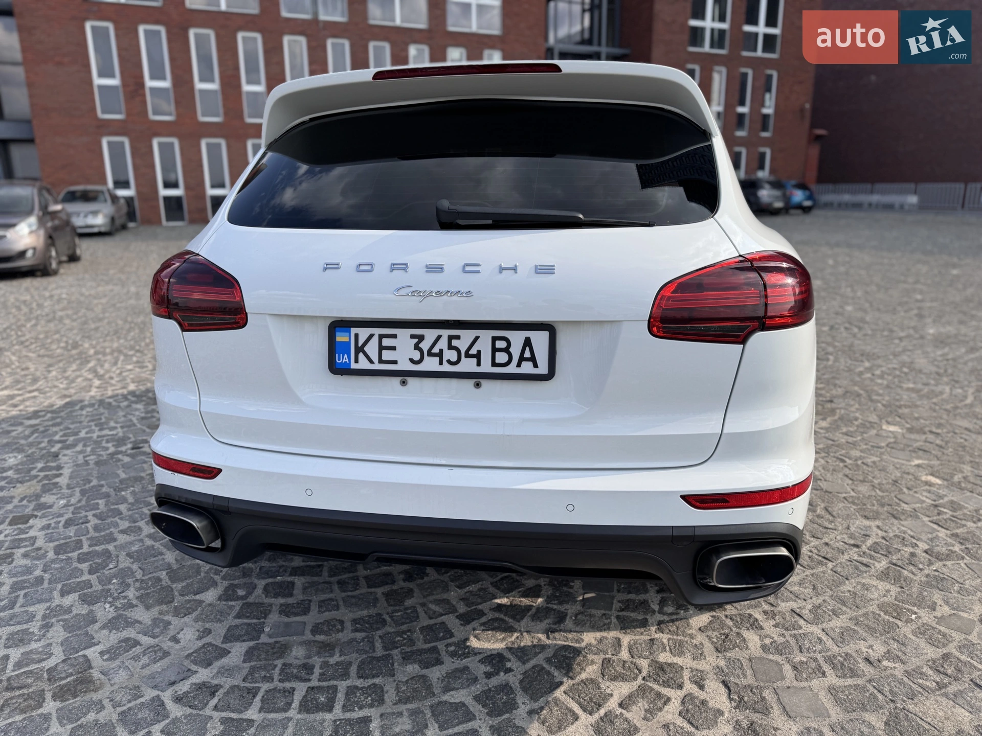 2015 Porsche Cayenne - мініатюра 12