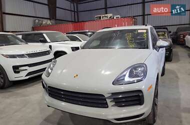 Внедорожник / Кроссовер Porsche Cayenne 2020 в 