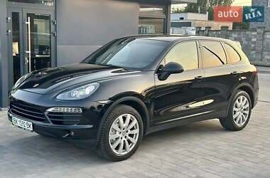 Внедорожник / Кроссовер Porsche Cayenne 2011 в 