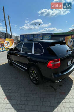 Позашляховик / Кросовер Porsche Cayenne 2007 в 