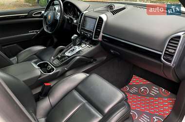 Позашляховик / Кросовер Porsche Cayenne 2014 в 