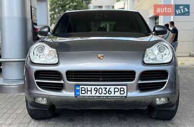 Позашляховик / Кросовер Porsche Cayenne 2005 в 