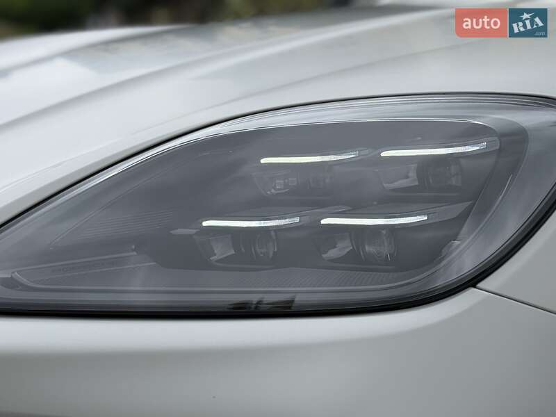 Внедорожник / Кроссовер Porsche Cayenne 2023 в Киеве