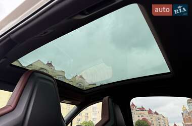 Внедорожник / Кроссовер Porsche Cayenne 2023 в 