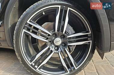 Внедорожник / Кроссовер Porsche Cayenne 2013 в 