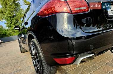 Внедорожник / Кроссовер Porsche Cayenne 2013 в 