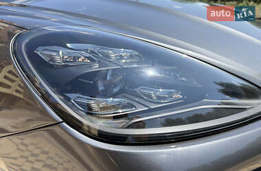 Внедорожник / Кроссовер Porsche Cayenne 2020 в 