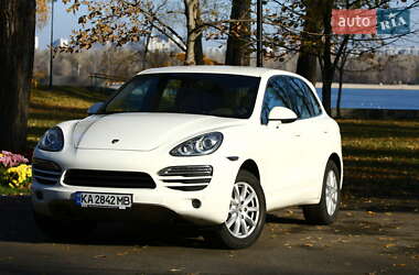 Позашляховик / Кросовер Porsche Cayenne 2010 в 