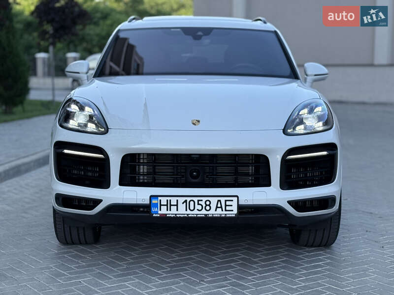 Внедорожник / Кроссовер Porsche Cayenne 2019 в Одессе