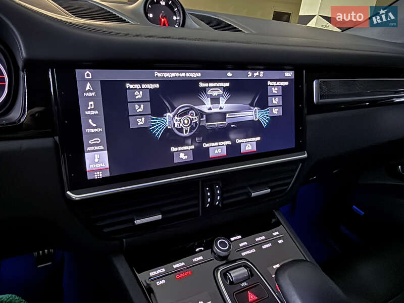 Внедорожник / Кроссовер Porsche Cayenne 2019 в Одессе