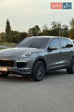Внедорожник / Кроссовер Porsche Cayenne 2015 в Днепре