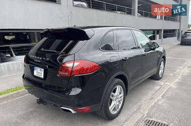 Внедорожник / Кроссовер Porsche Cayenne 2013 в 
