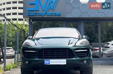 Внедорожник / Кроссовер Porsche Cayenne 2013 в 