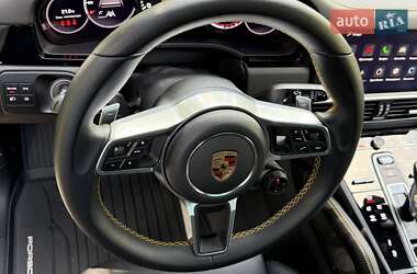 Позашляховик / Кросовер Porsche Cayenne 2022 в 