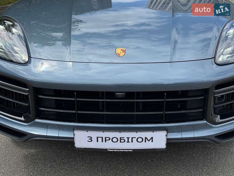 Внедорожник / Кроссовер Porsche Cayenne 2019 в Киеве
