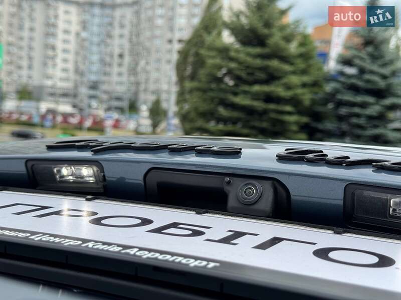 Внедорожник / Кроссовер Porsche Cayenne 2019 в Киеве