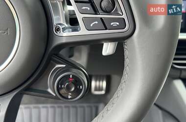 Внедорожник / Кроссовер Porsche Cayenne 2019 в 