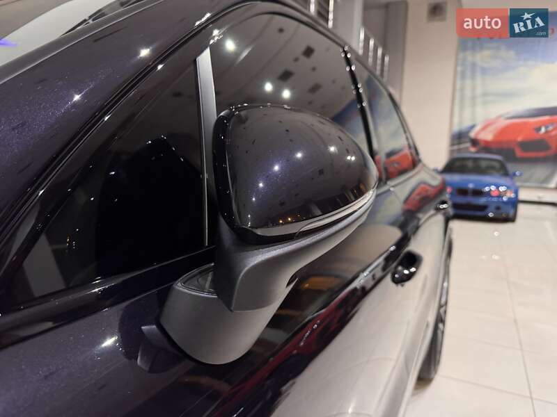 Внедорожник / Кроссовер Porsche Cayenne 2019 в Одессе