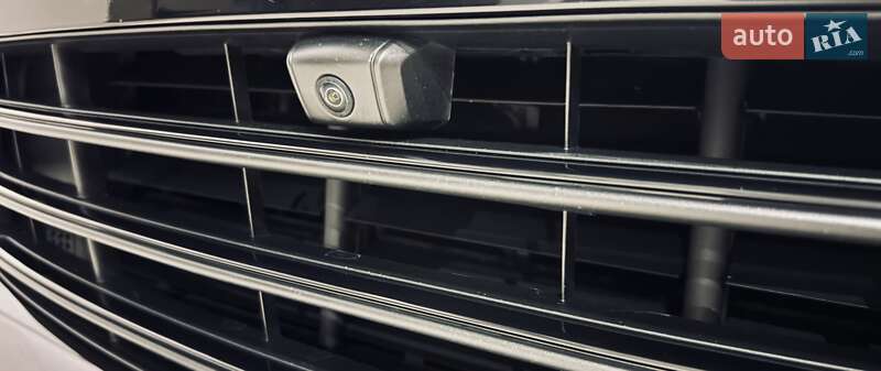 Внедорожник / Кроссовер Porsche Cayenne 2019 в Одессе