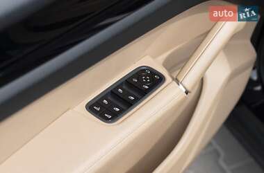 Позашляховик / Кросовер Porsche Cayenne 2018 в 
