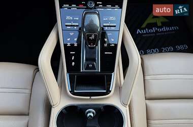 Внедорожник / Кроссовер Porsche Cayenne 2021 в 