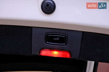 Внедорожник / Кроссовер Porsche Cayenne 2011 в 