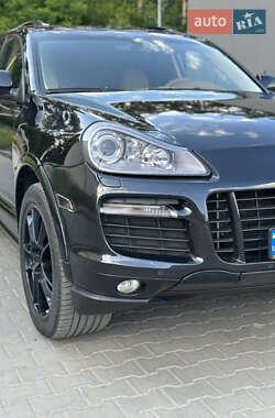 Внедорожник / Кроссовер Porsche Cayenne 2009 в 