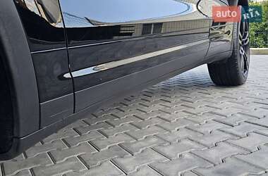 Внедорожник / Кроссовер Porsche Cayenne 2011 в 
