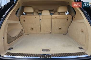 Внедорожник / Кроссовер Porsche Cayenne 2011 в 