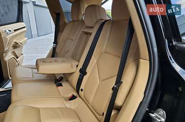 Внедорожник / Кроссовер Porsche Cayenne 2011 в 
